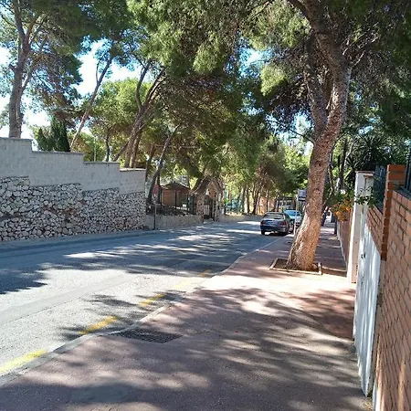 Apartment Entrepinares Malaga